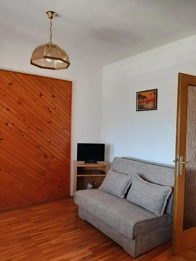 Apartments Grozdana Crikvenica 0*,  Croatia