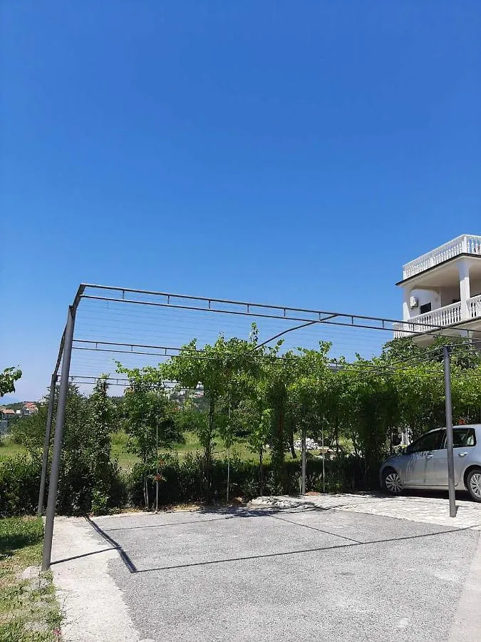Apartments Grozdana Crikvenica 0*,  Croatia
